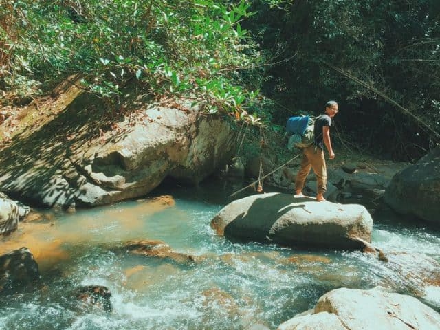 Thác Bà Bình Thuận - "Dịu dàng" giữa núi rừng hùng vỹ