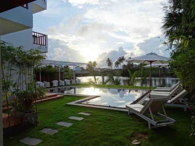 Villa Hội An đẹp có bể bơi ngoài trời