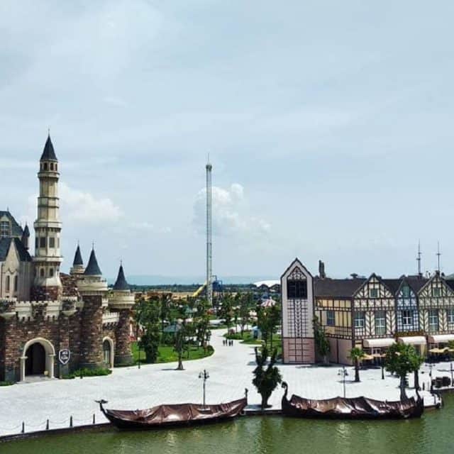 Bến Cảng Giao Thoa - Phiên bản "sông Venice Ý" tại Vinpearl Nam Hội An