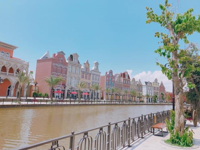 Bến Cảng Giao Thoa - Phiên bản "sông Venice Ý" tại Vinpearl Nam Hội An
