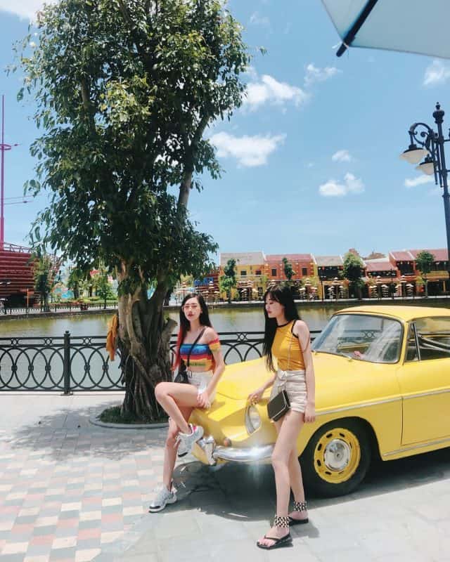 Bến Cảng Giao Thoa - Phiên bản "sông Venice Ý" tại Vinpearl Nam Hội An