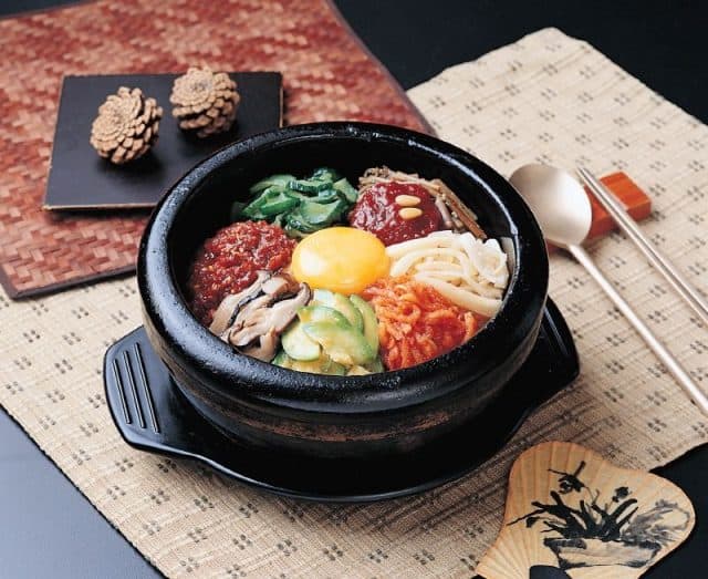 Món cơm trộn nổi tiếng
