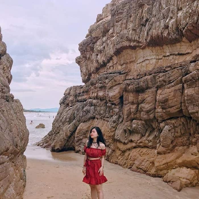 bãi đá nhảy quảng bình